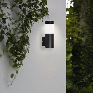  Extruded Aluminum Pole